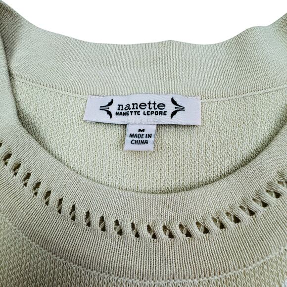 Nanette Lepore Knit Flower Crystal Embellished Short Sleeve Top Women's Size M - Picture 4 of 6